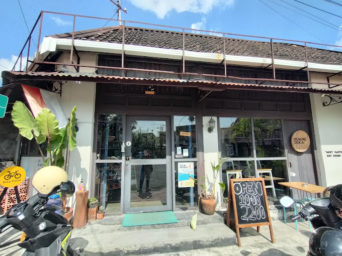 Ruang JAKA Coffee & Free Wifi